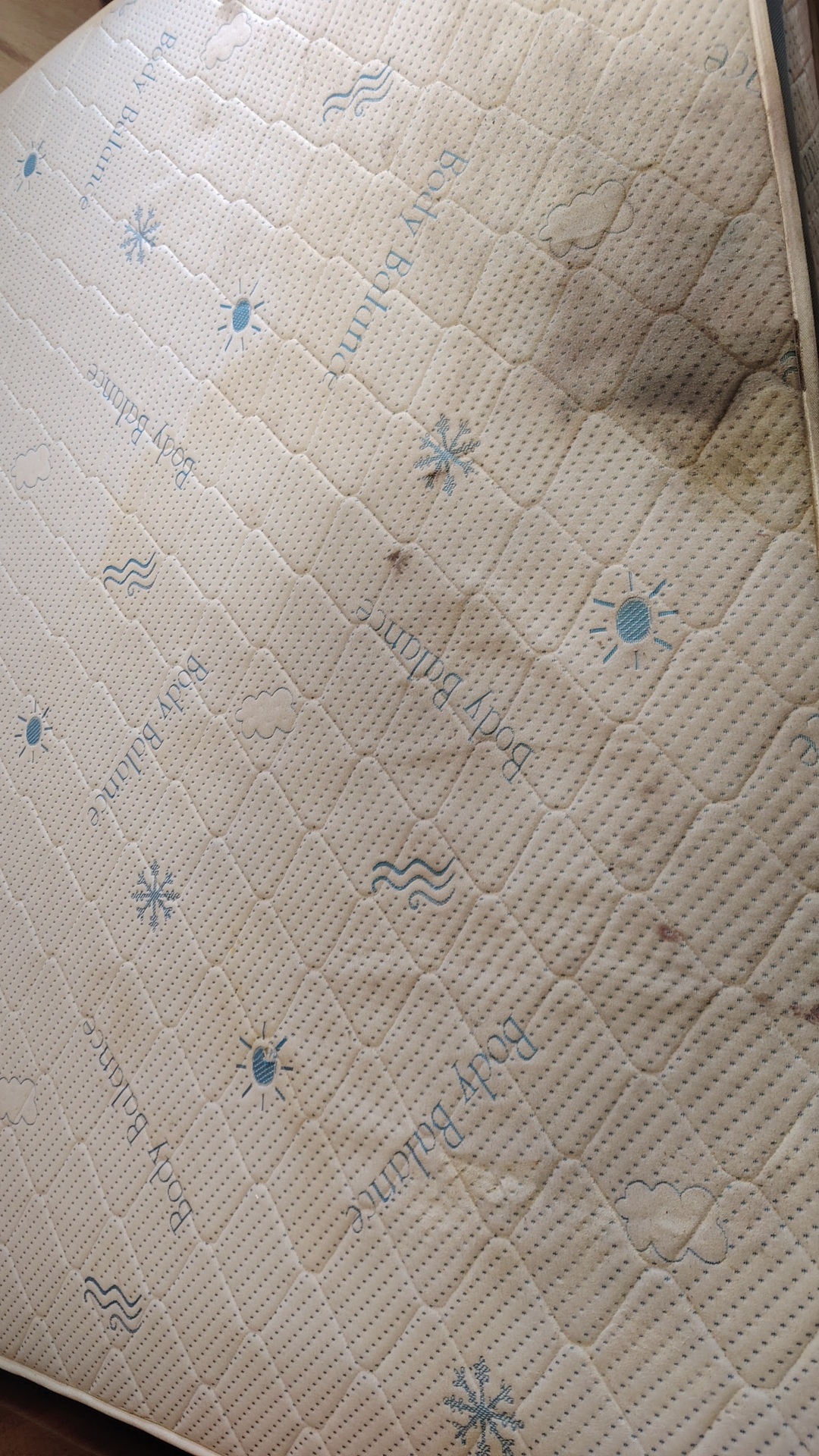 Before photo for Пране на мека мебел