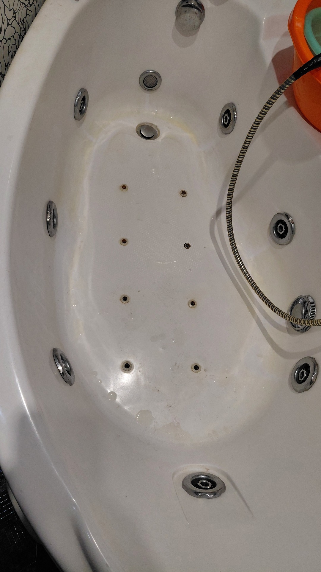 Before photo for Почистване на баня